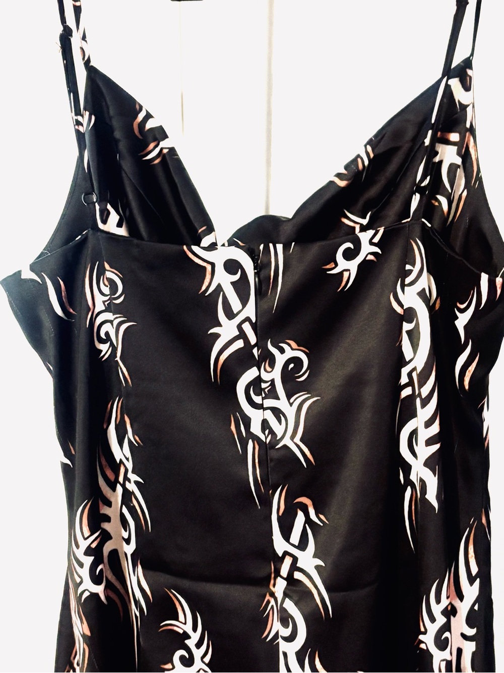 UO Mallory Cowl Slip Dress Mini dress- New Black Satin Flame Tribal Design Sz L - Picture 9 of 9
